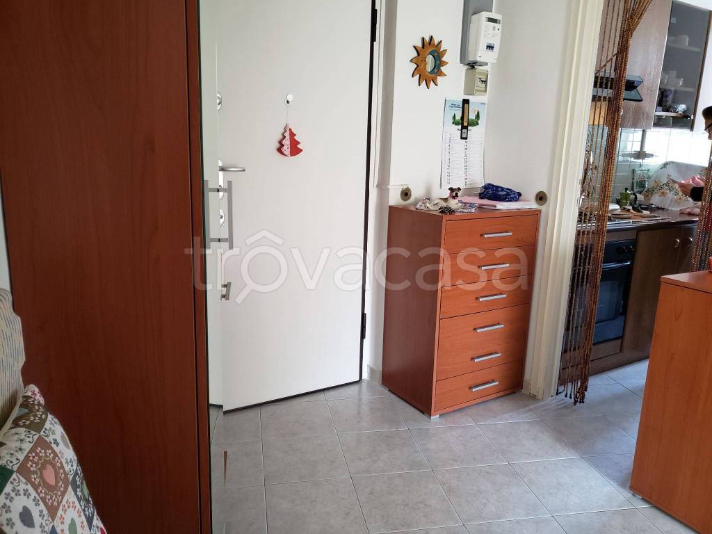 Appartamento in in vendita da privato a Inverigo via Francesco Baracca, 3
