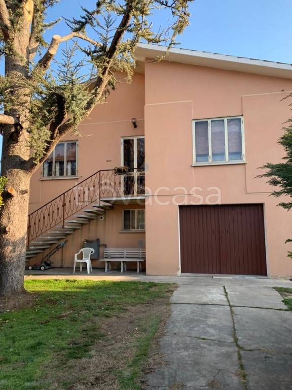 Casa Indipendente in in vendita da privato a Polesella via Giuseppe Di Vittorio