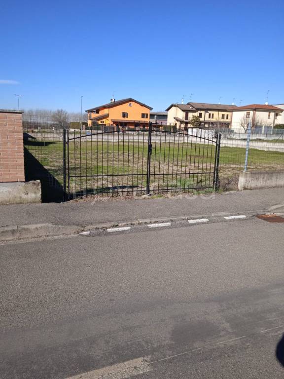 Terreno Residenziale in vendita a Linarolo via Leonardo Ercole Pavesi, 7