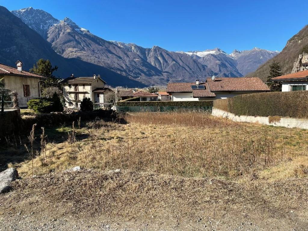 Terreno Residenziale in vendita a Novate Mezzola via Piave