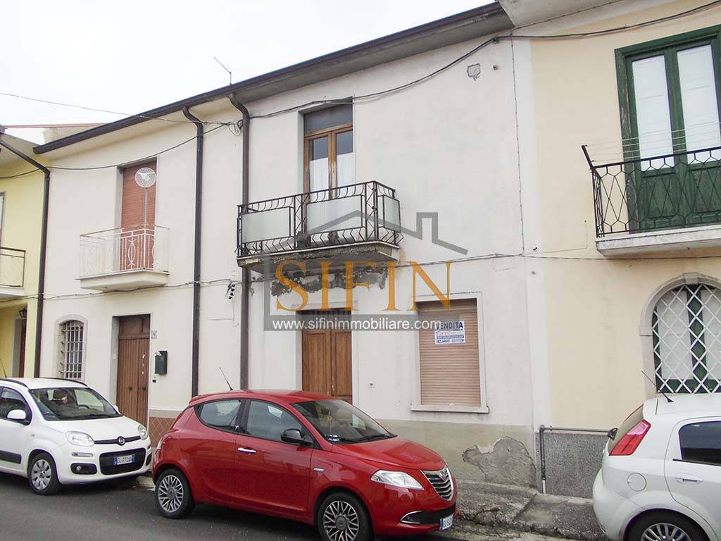 Casa Indipendente in vendita a Paternopoli via Carmine Modestino
