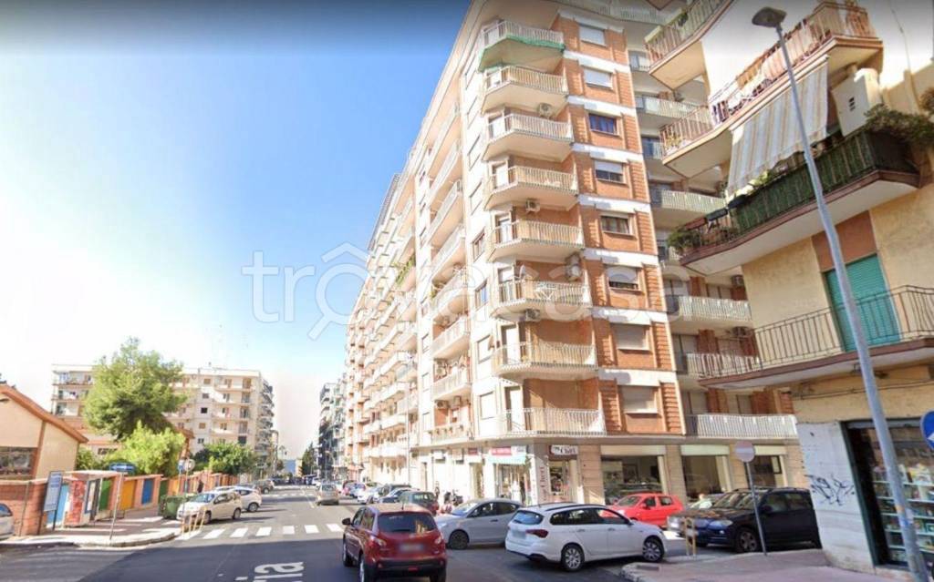 Appartamento in vendita a Taranto via Umbria, 65