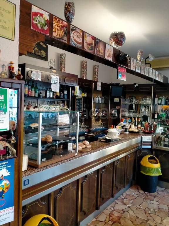 Bar in in vendita da privato a Montechiaro d'Asti via Piesenzana, 49