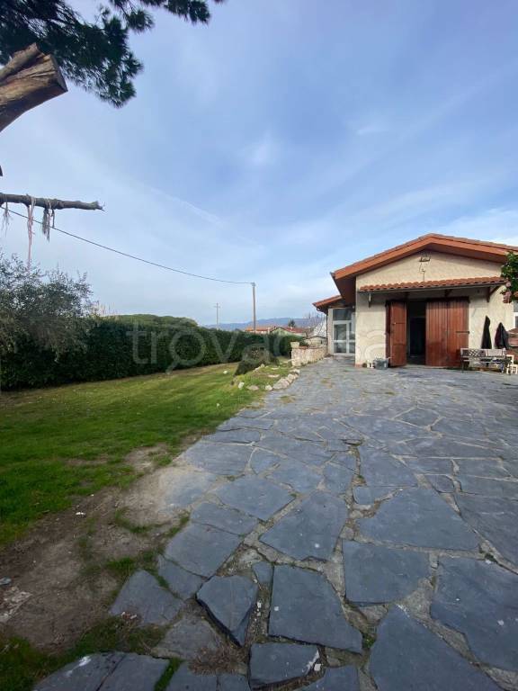 Villa in in vendita da privato ad Ameglia via Falaschi, 5