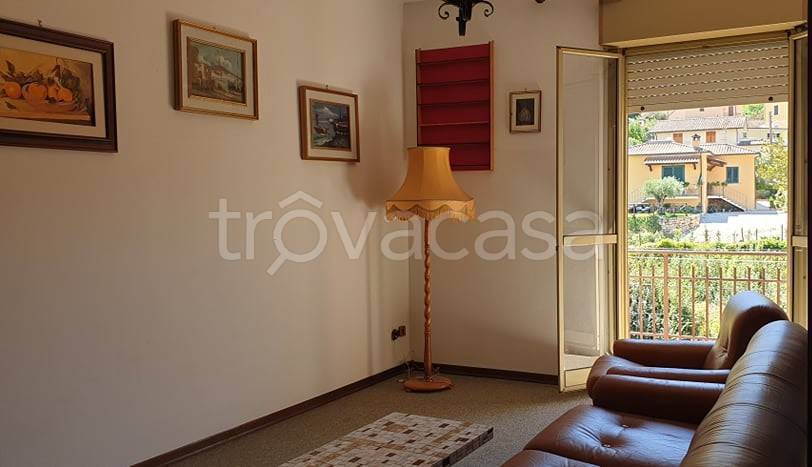Appartamento in vendita a Spoleto via Eugenio Curiel