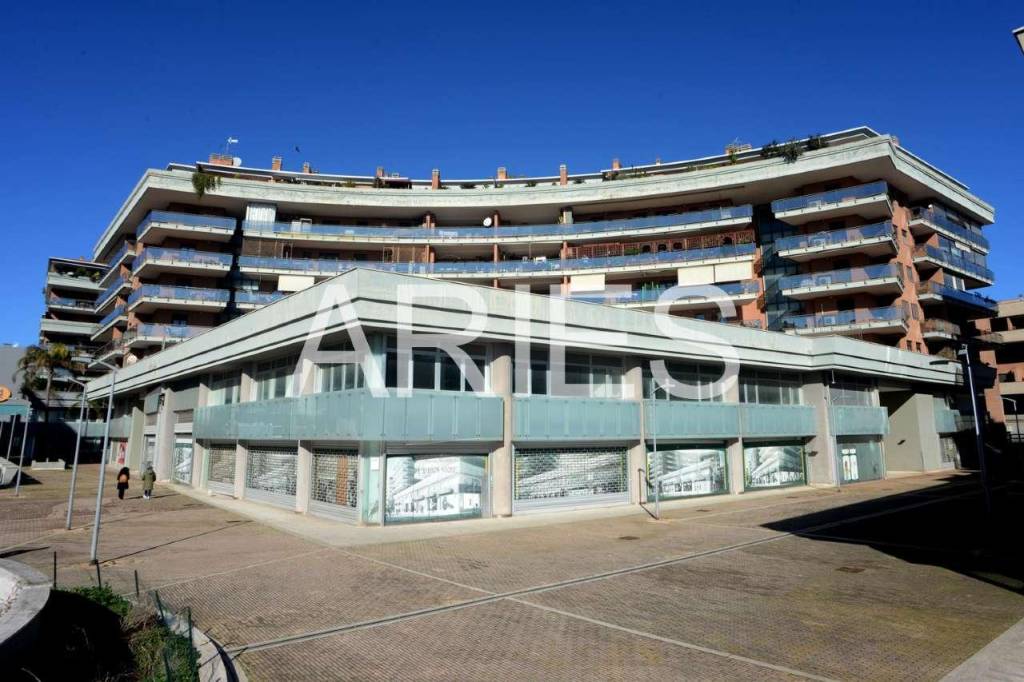 Appartamento in vendita a Fiumicino piazza Leon battista Alberti