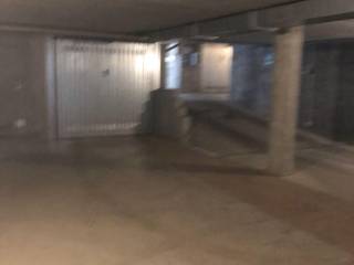 Garage in affitto a pavia viale bligny, 43