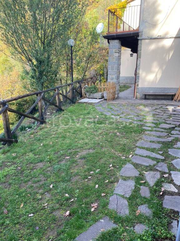 Villa a Schiera in in vendita da privato a Chiusi della Verna località Gargiano, 38