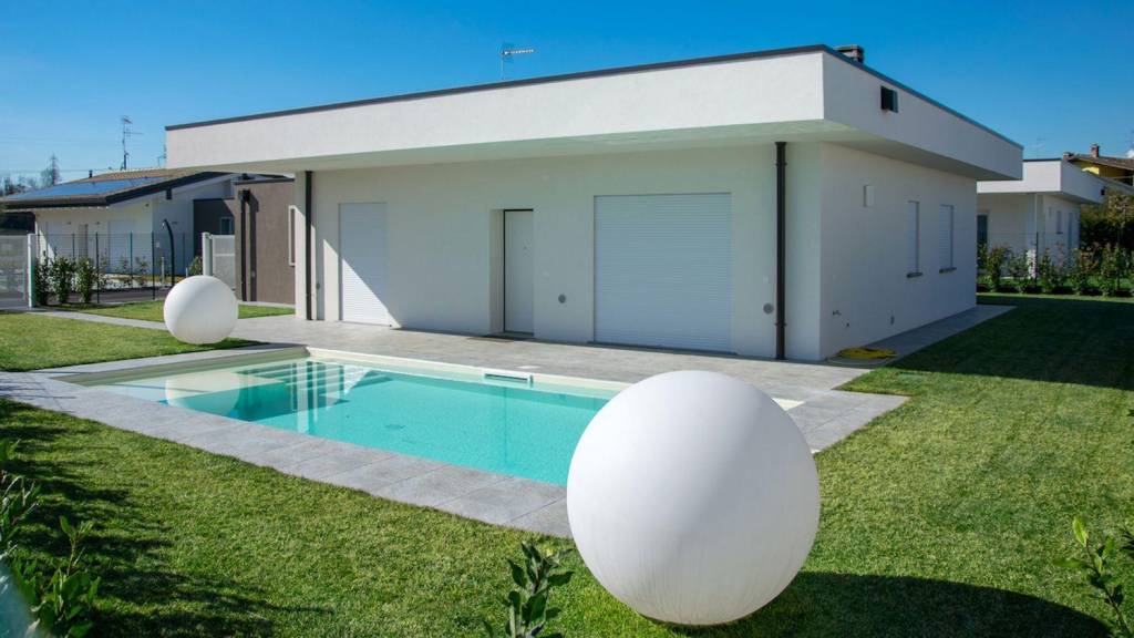 Villa in vendita a San Giorgio Bigarello via Padre Massimiliano Kolbe