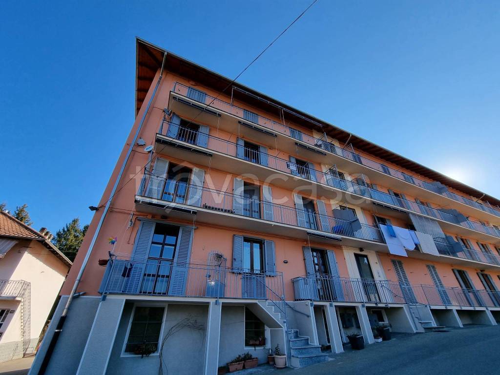 Appartamento in vendita a Valdilana frazione Ponzone, 55F
