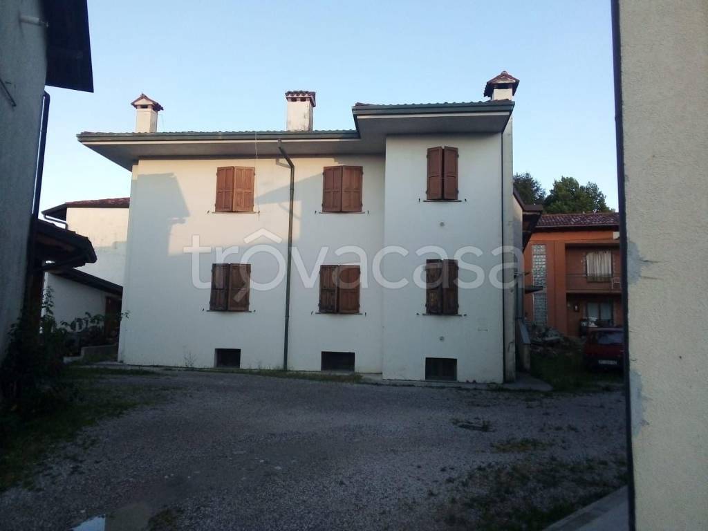 Villa Bifamiliare in in vendita da privato a Fanna via Visinale, 6