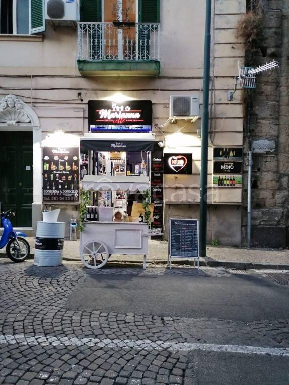 Bar in in vendita da privato a Napoli via Aniello Falcone, 147