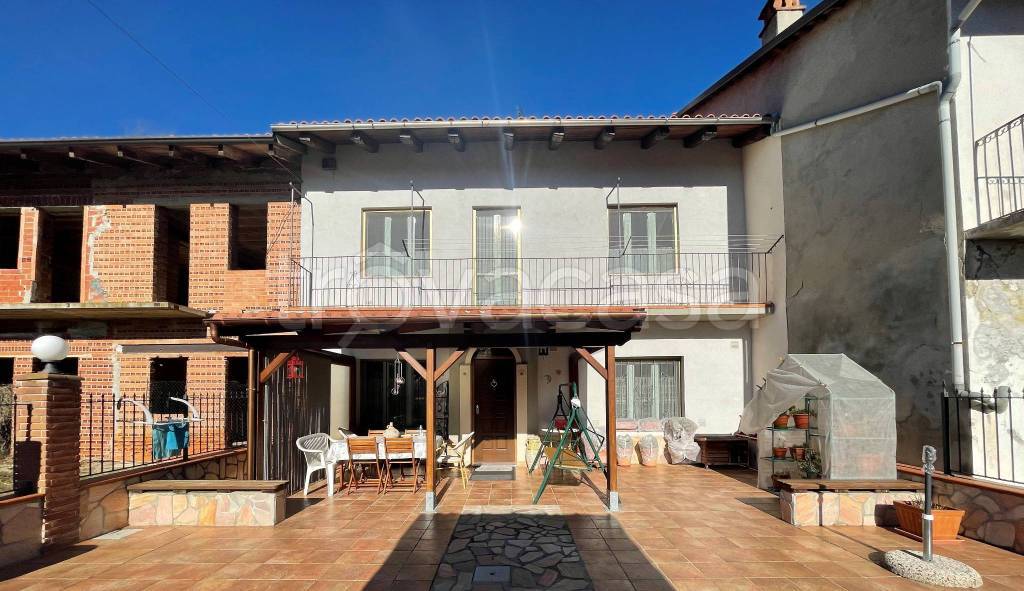 Villa a Schiera in vendita a Canale via Santo Stefano Roero
