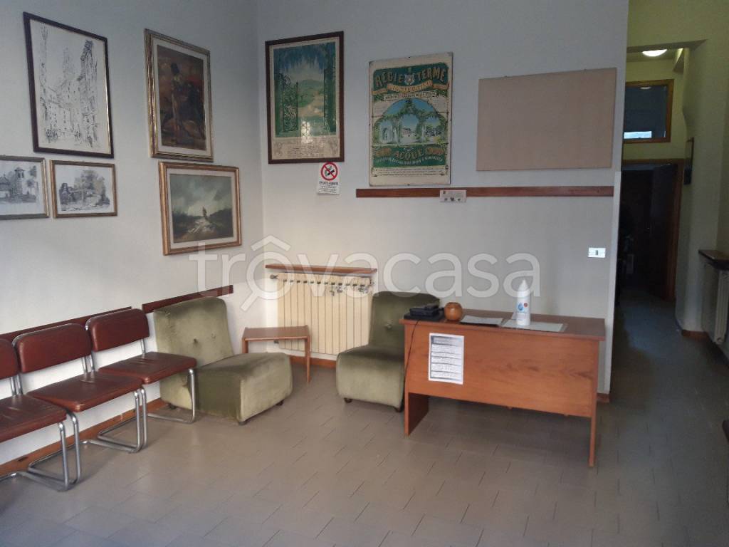 Ufficio in vendita a Montecatini-Terme corso Giacomo Matteotti