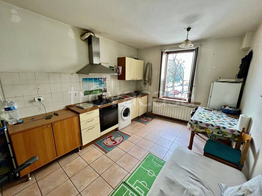 Appartamento in vendita a Piacenza via Giulio Alberoni