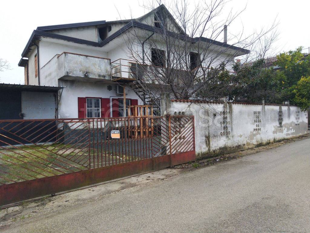 Casale in in vendita da privato a Telese Terme via Nazionale Sannitica, 50