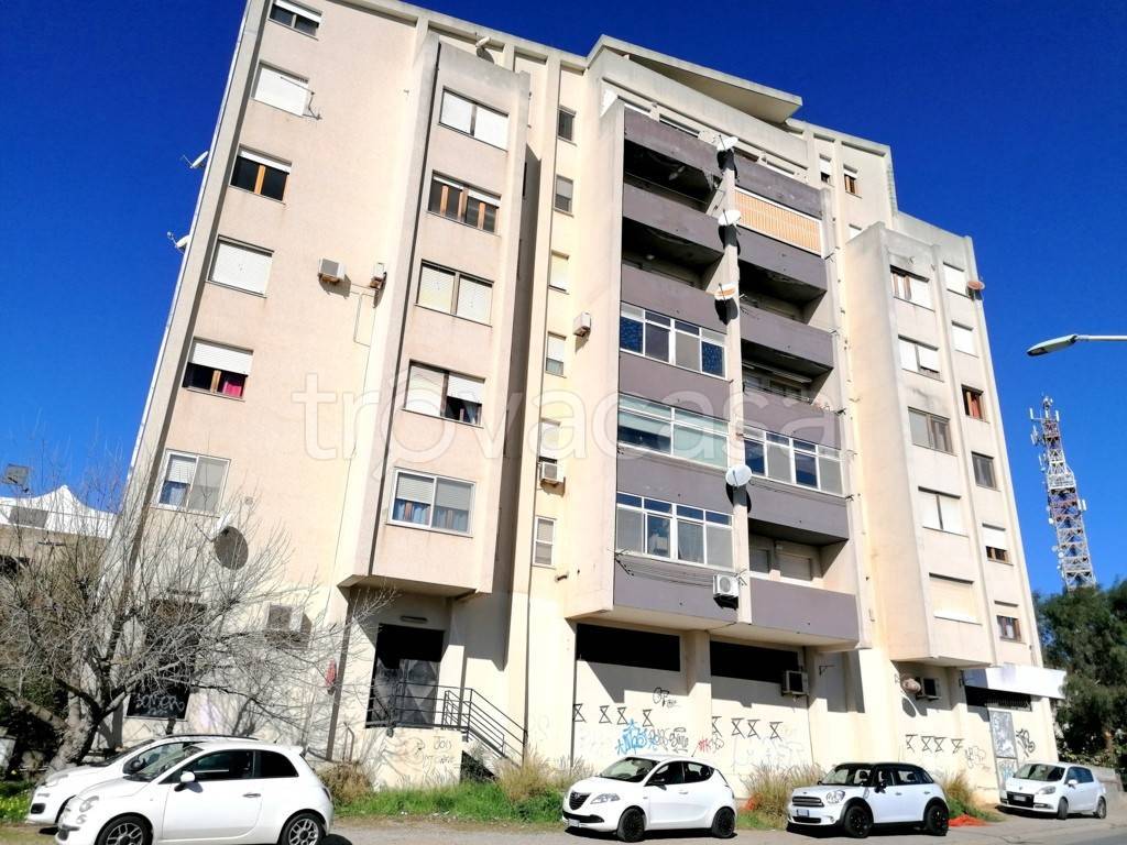Appartamento in vendita a Carbonia via Cannas