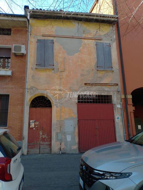 Casa Indipendente in vendita a Budrio via Aurelio Saffi