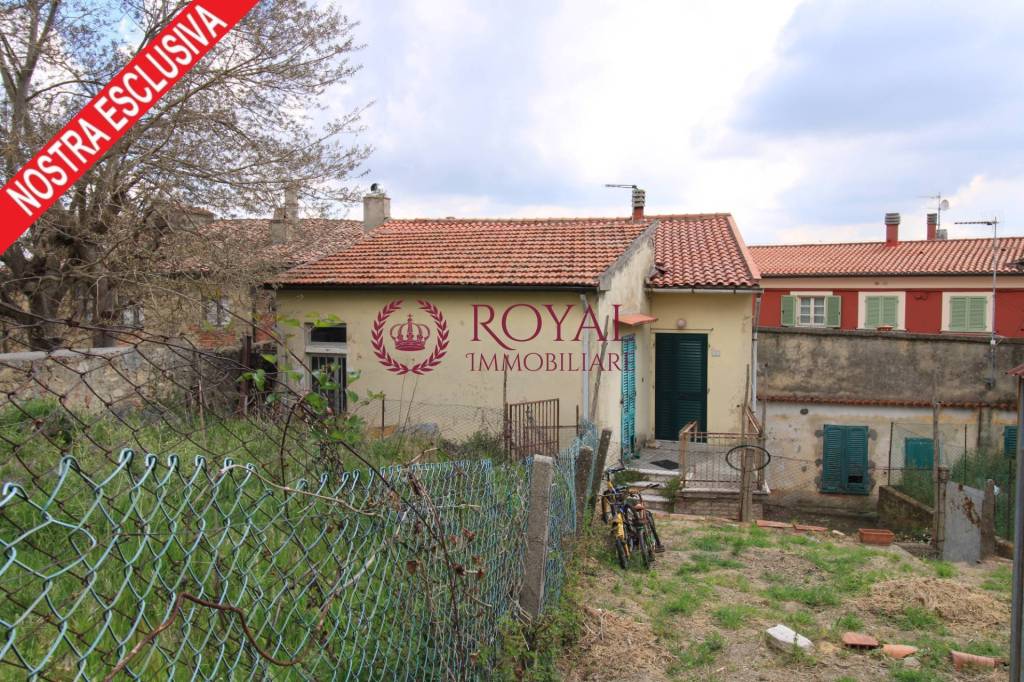 Casa Indipendente in vendita a Casciana Terme Lari via Magenta