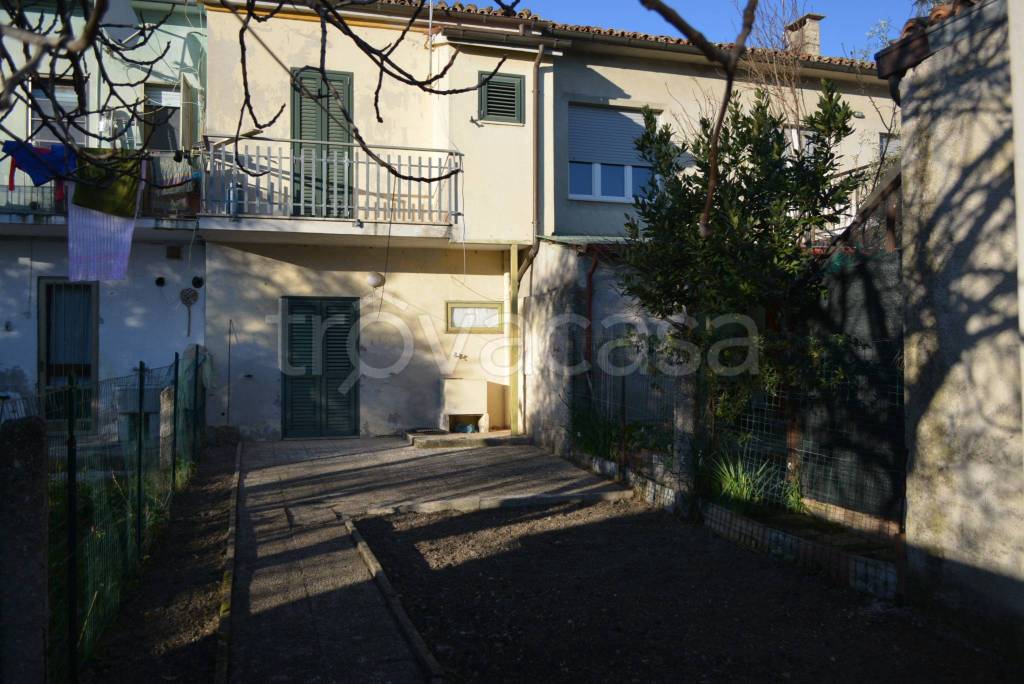 Casa Indipendente in vendita a Maiolati Spontini via Cesare Battisti