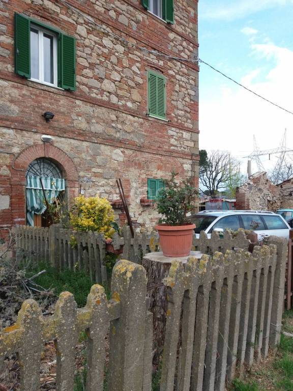 Intero Stabile in in vendita da privato a Castiglione del Lago via della Colonnetta, 79