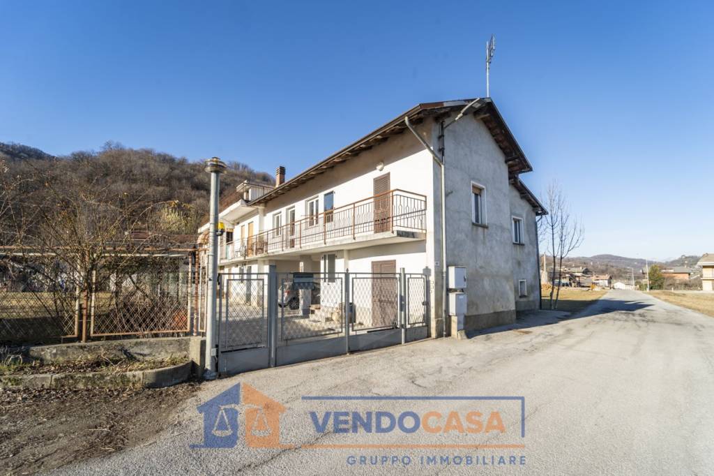 Villa in vendita a Boves via Roncaia, 86