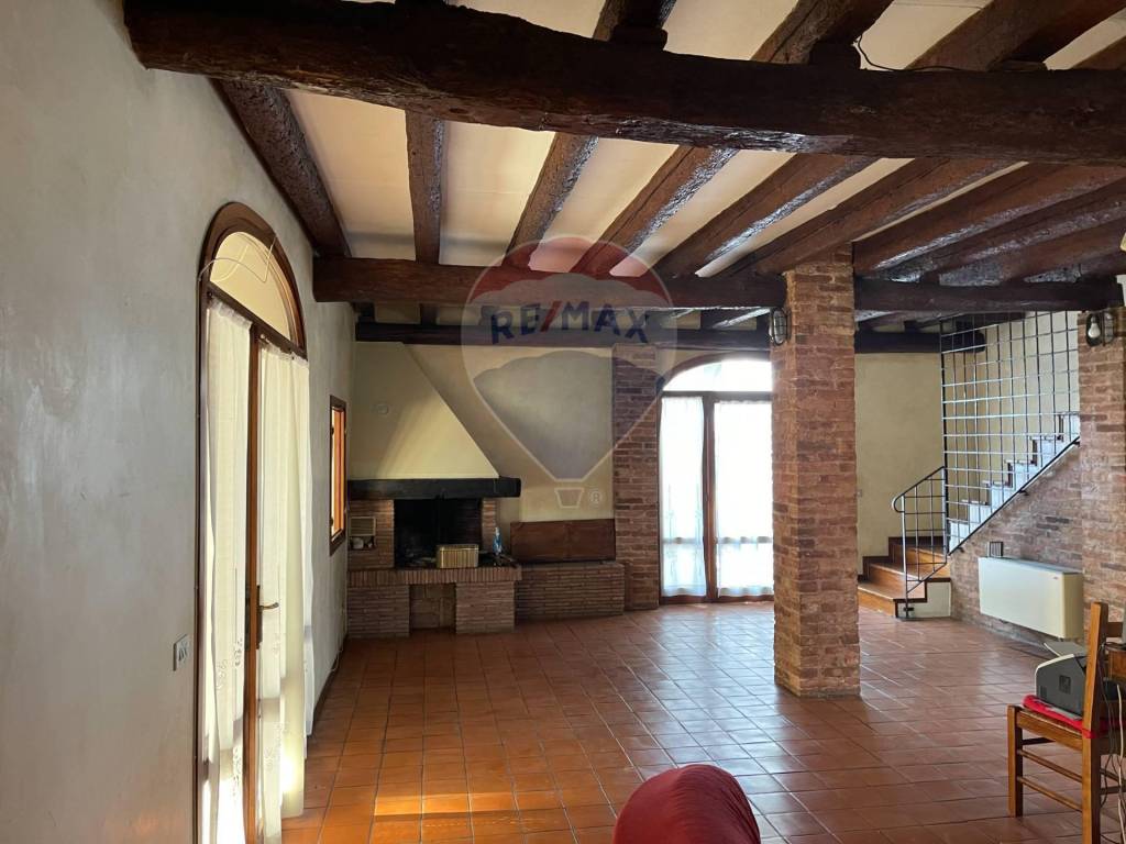 Casa Indipendente in vendita a Treviso via Noalese, 121