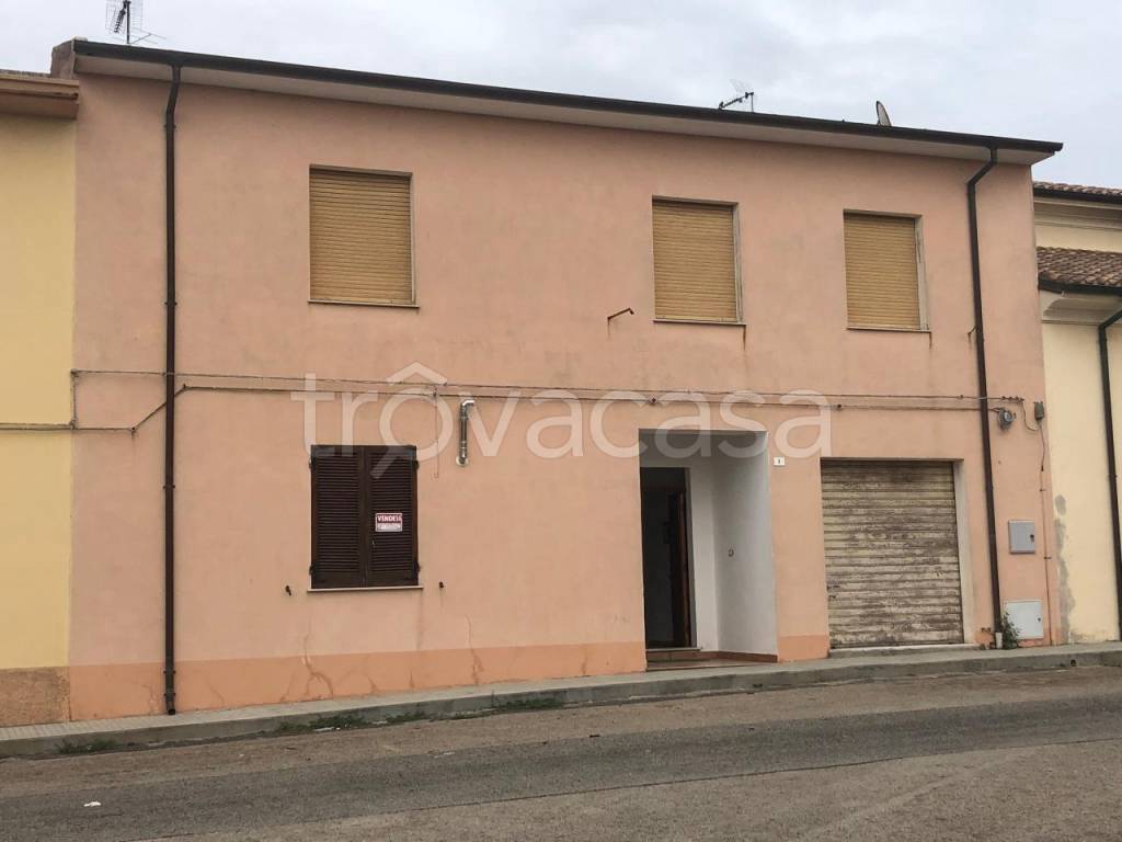 Casa Indipendente in vendita a Mores via Piave