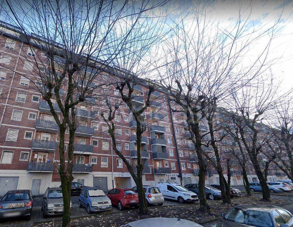 Appartamento all'asta a Milano via Agostino Depretis, 25