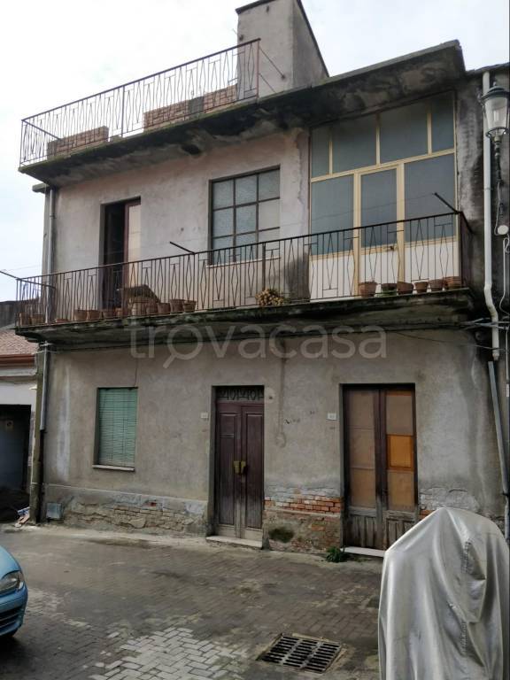 Villa in in vendita da privato a Calatabiano via Bandiera, 34