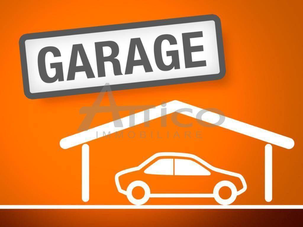 Garage in vendita a Rovigo via Boscolo, ro