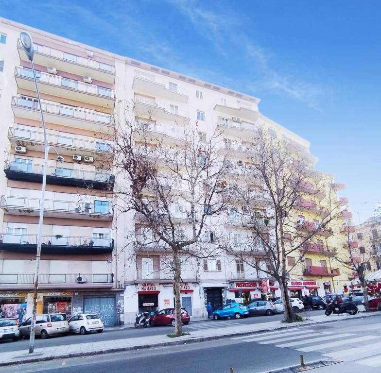 Appartamento in vendita a Palermo via Ernesto Basile, 22