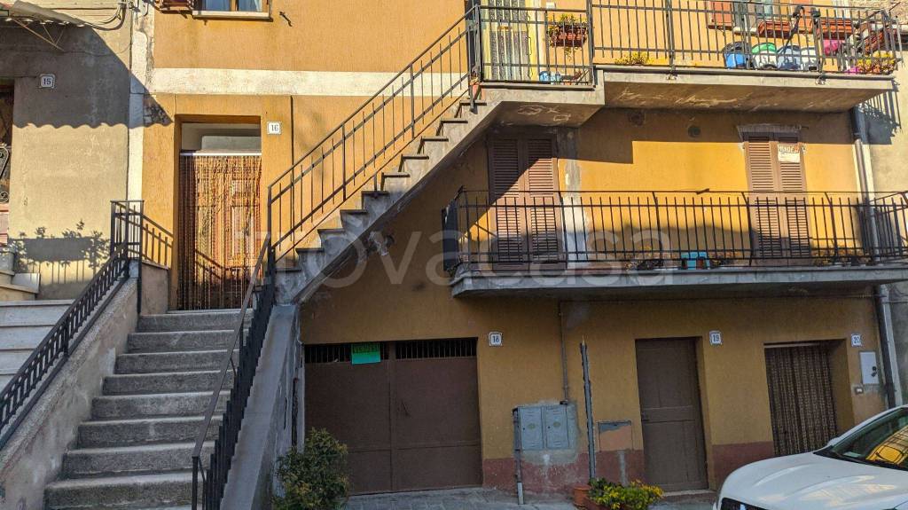 Appartamento in in vendita da privato a Castel Viscardo vicolo della Piazza, 5
