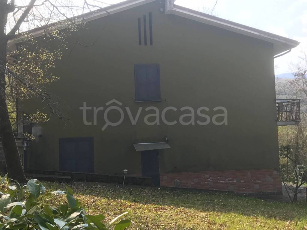 Villa in in vendita da privato a Bobbio via Vecchia 45, 9