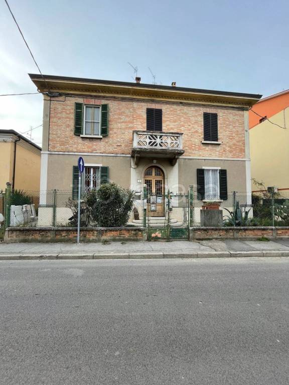 Appartamento in in vendita da privato a Forlì via Tripoli, 15