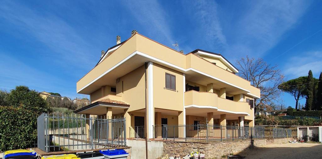 Appartamento in vendita a Perugia via Ciro Menotti