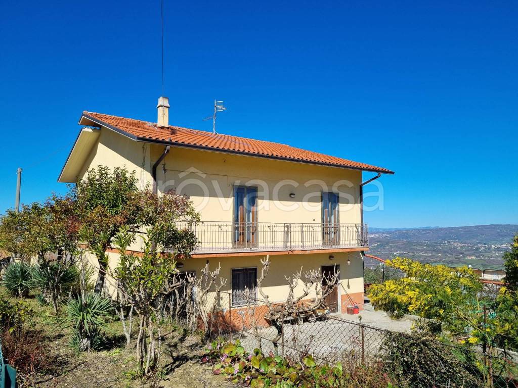 Villa in vendita a Montemarano contrada Benifico