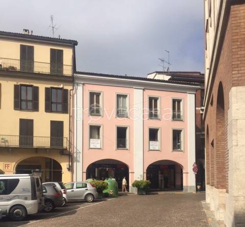 Ufficio in vendita ad Asti piazza Statuto