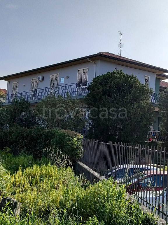 Appartamento in in vendita da privato a Catania via Francesco De Sanctis, 6