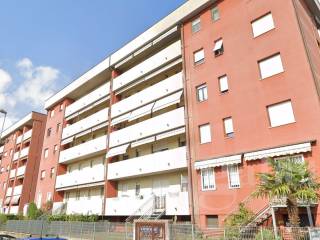 Garage in vendita a busto arsizio viale della repubblica, 75