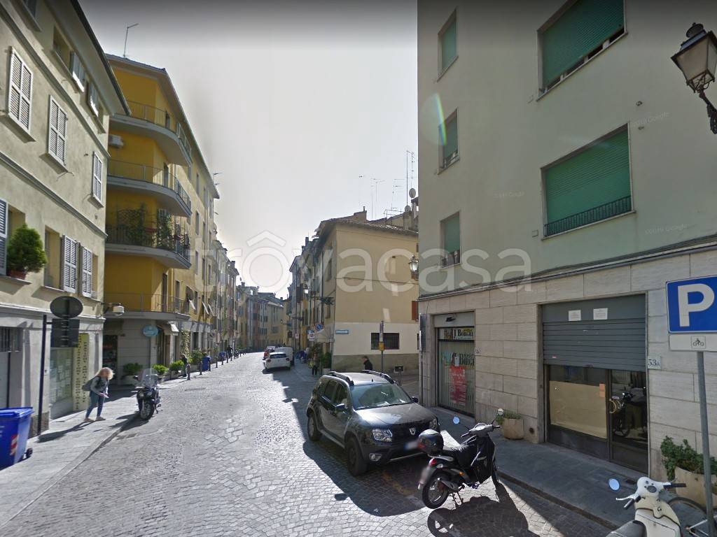 Negozio in vendita a Parma strada Giuseppe Garibaldi