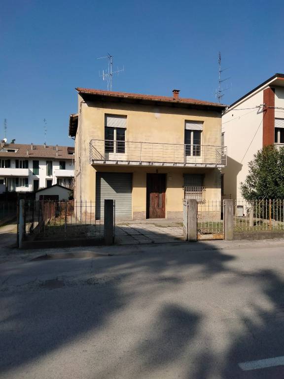 Casa Indipendente in in vendita da privato a Faenza via Canal Grande, 12