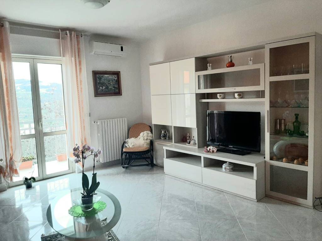 Appartamento in in vendita da privato a Larino via Fratelli Battista, 36