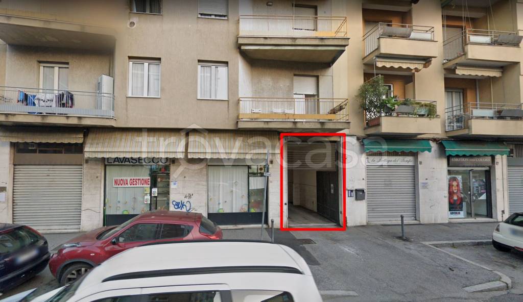 Garage in affitto a Monza via Antonio Cederna, 44
