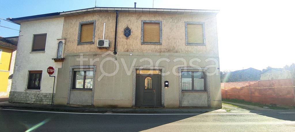 Casa Indipendente in vendita a Turano Lodigiano via e. Pecchi, 1