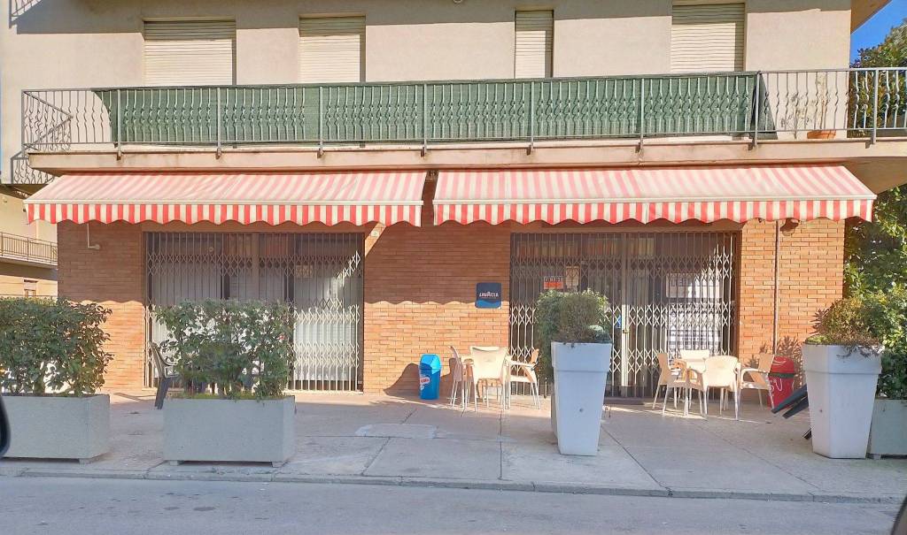 Bar in in vendita da privato a Città di Castello via Giovan Battista Rigucci, 21