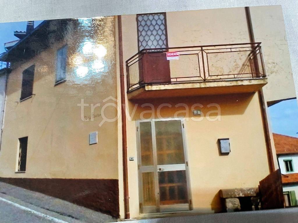 Casa Indipendente in in vendita da privato a Ventasso via Vaglie, 3