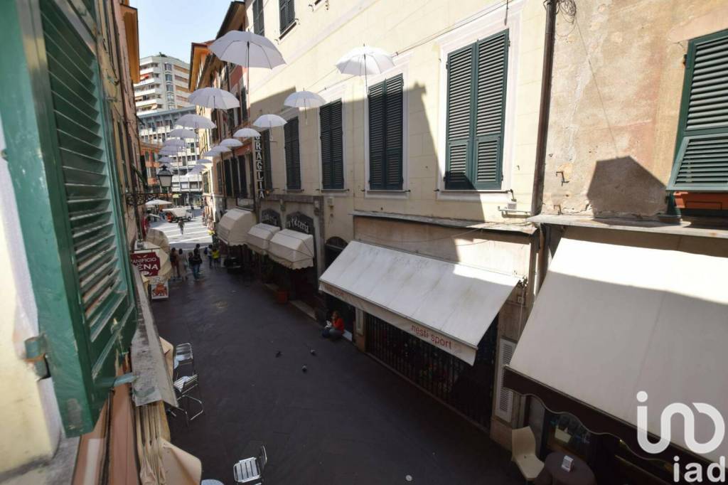 Appartamento in vendita a Rapallo via Mazzini, 20
