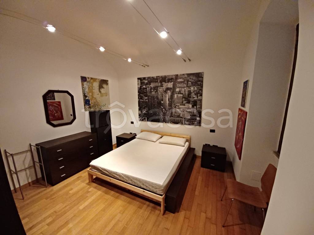 immagine annuncio 4 di 8