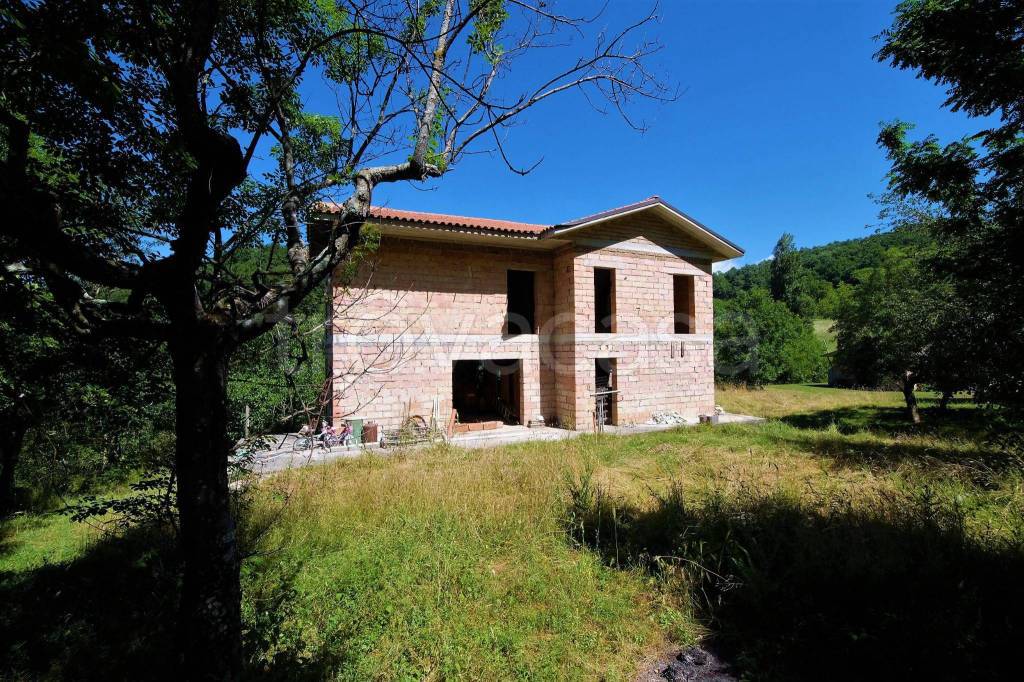 Villa in vendita a Poggio San Lorenzo via Quinzia